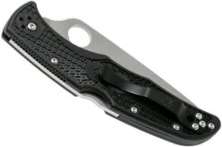 Spyderco Endura 4 Black C10FPBK Pocket Knife -Knifeshop SPC10FPBK 04 spyderco