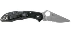 Spyderco Delica 4 Thin Blue Line C11FPSBKBL Pocket Knife -Knifeshop SPC11FPSBKBL 02 spyderco