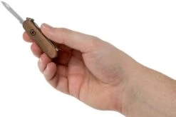 Victorinox Classic SD Wood 0.6221.63 Swiss Pocket Knife -Knifeshop VT0 6221 63 05 victorinox