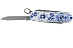 Victorinox Classic SD Porcelain Elegance Limited Edition 2021 0.6223.L2110 Swiss Pocket Knife -Knifeshop VT0 6223 L2110 03 victorinox