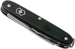 Victorinox Pioneer Alox Black 0.8201.23R4.KTE1 Knivesandtools Edition, Swiss Pocket Knife -Knifeshop VT0 8201 23R4 KTE1 05 victorinox